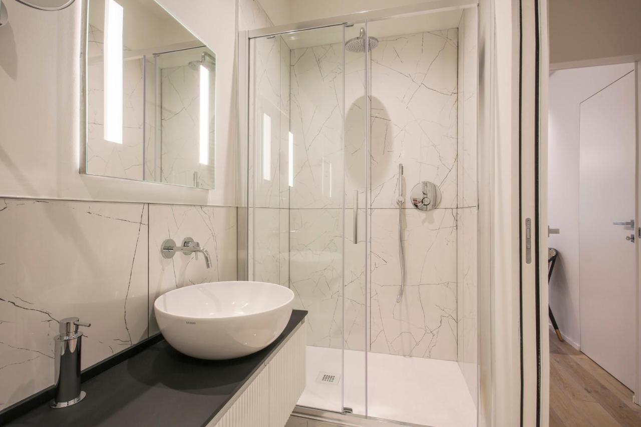 Repubblica Suite Ii-Hosted By Sweetstay Milano Exterior foto